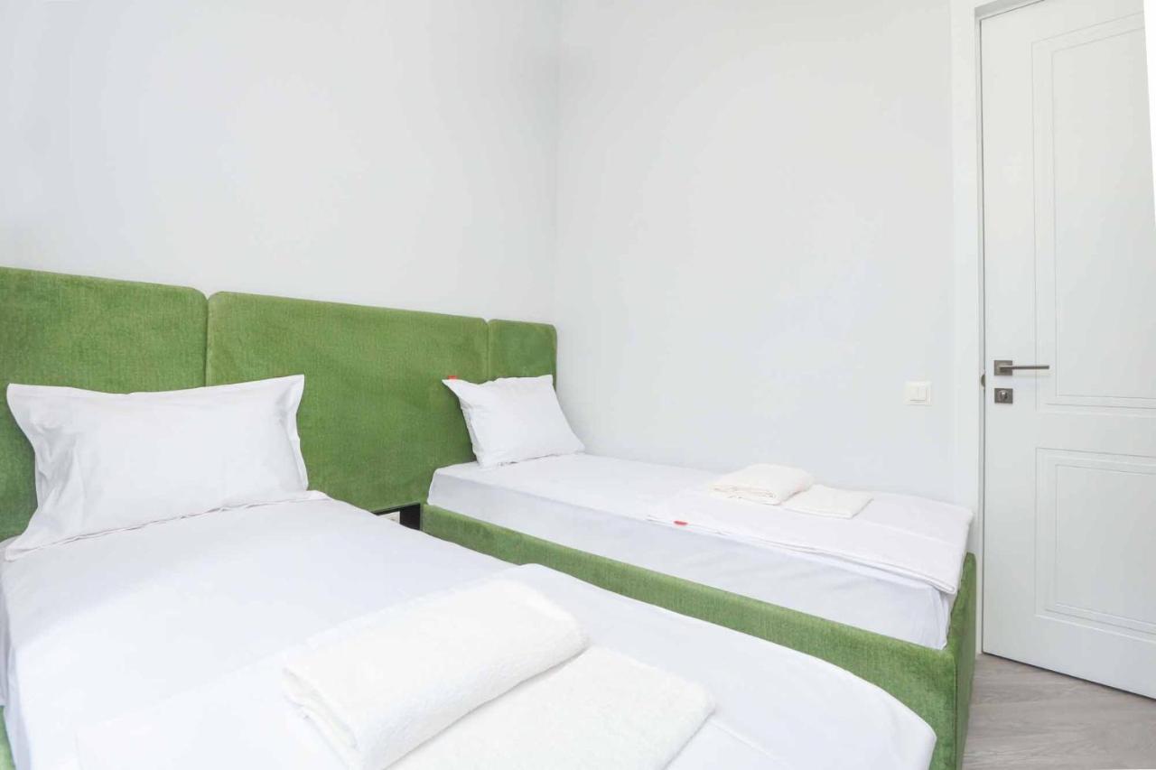 Stay Inn Apartments On Amiryan 26/4 エレバン エクステリア 写真