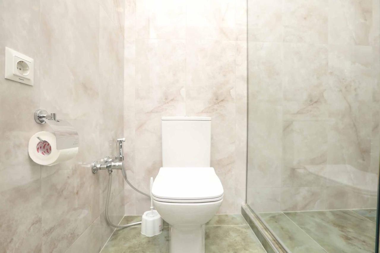 Stay Inn Apartments On Amiryan 26/4 エレバン エクステリア 写真