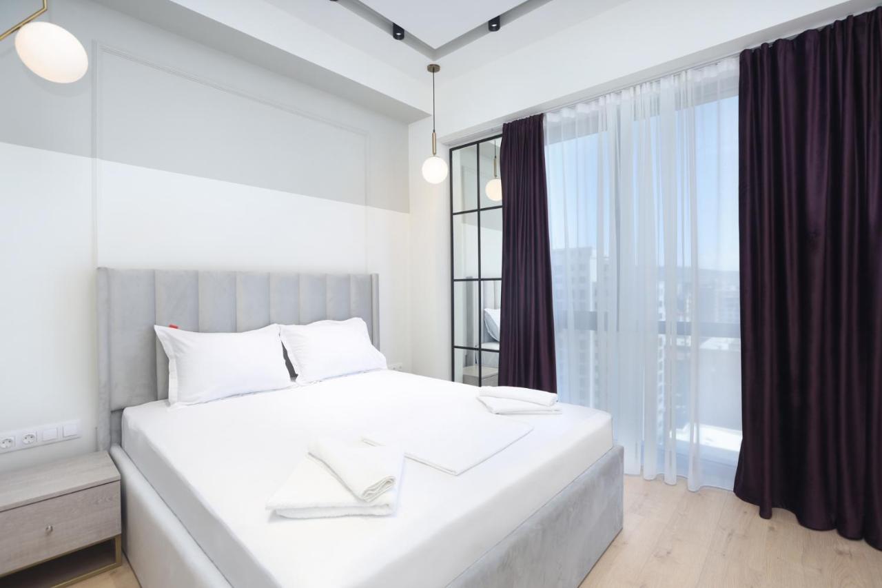 Stay Inn Apartments On Amiryan 26/4 エレバン エクステリア 写真