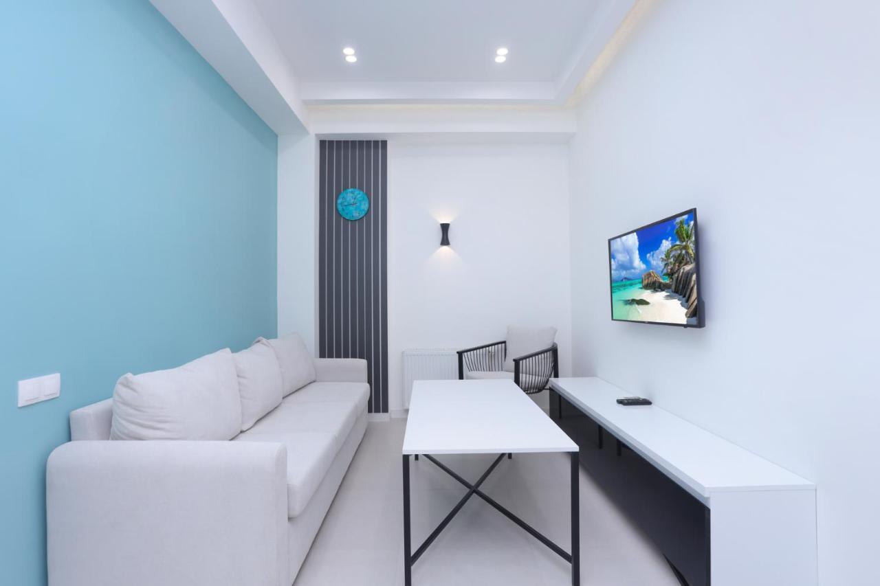 Stay Inn Apartments On Amiryan 26/4 エレバン エクステリア 写真