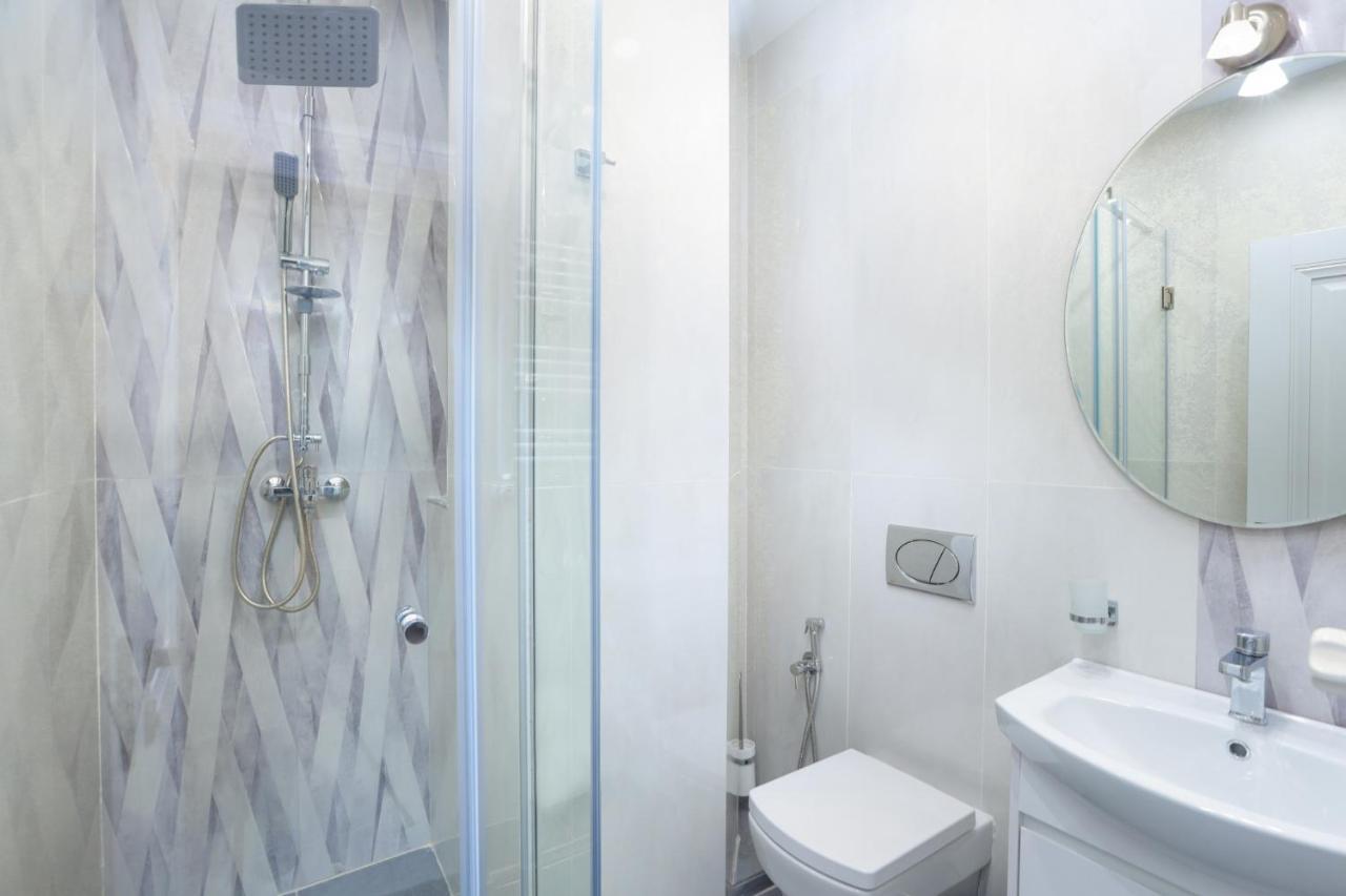 Stay Inn Apartments On Amiryan 26/4 エレバン エクステリア 写真